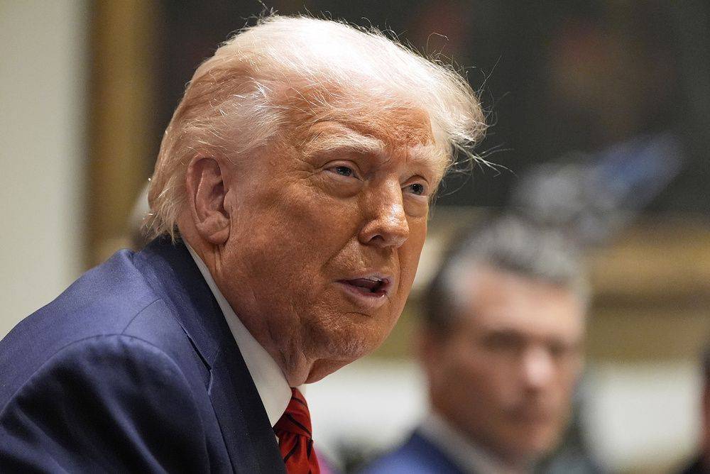 美国社会的撕裂，特朗普的战斗与未来的挑战